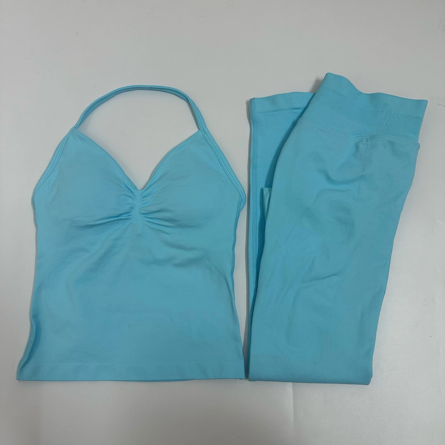 Women's 2-Piece Yoga Set – Backless Tank Top & Scrunch Leggings