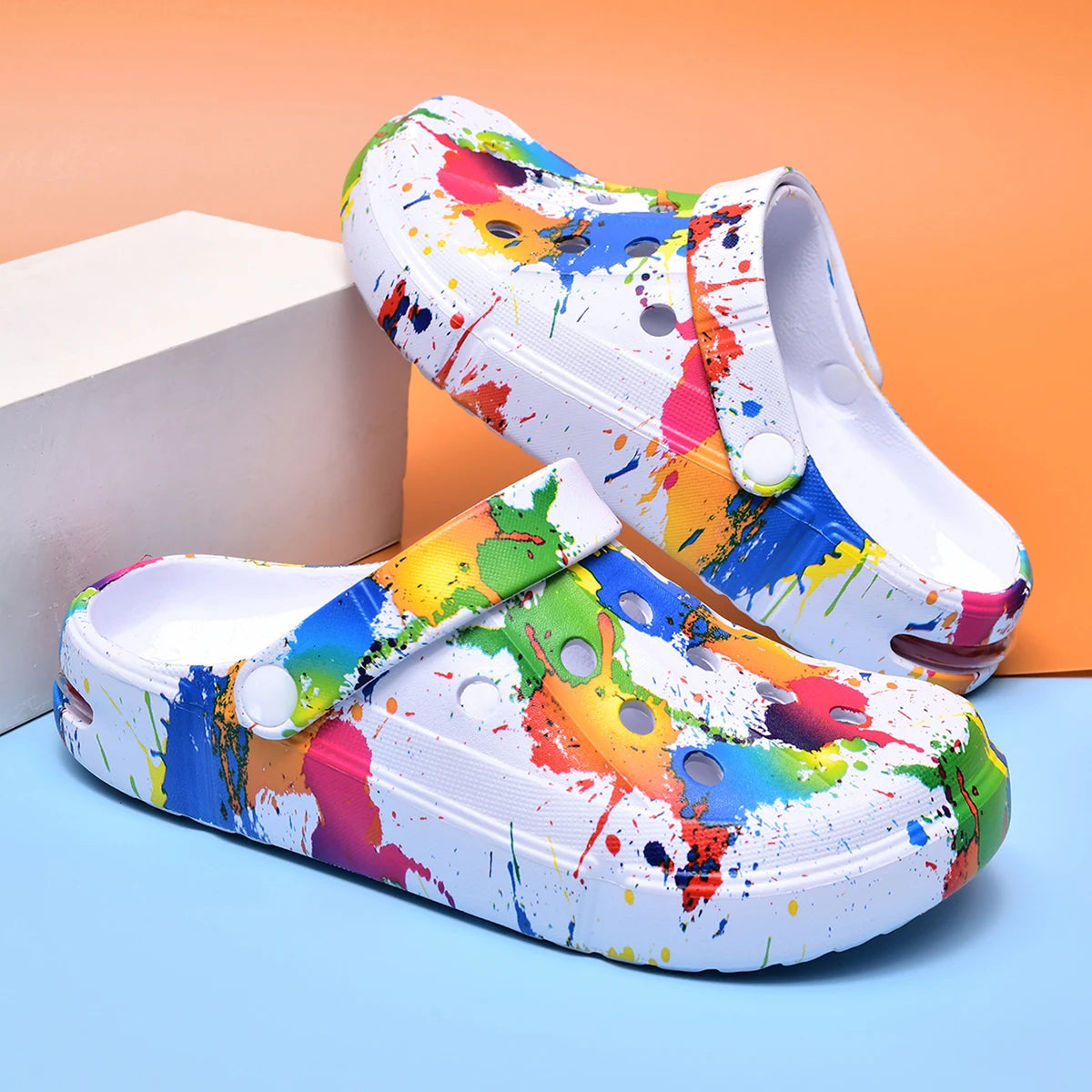 Unisex Paint Splatter Clogs – Breathable Slip-On Garden Shoes