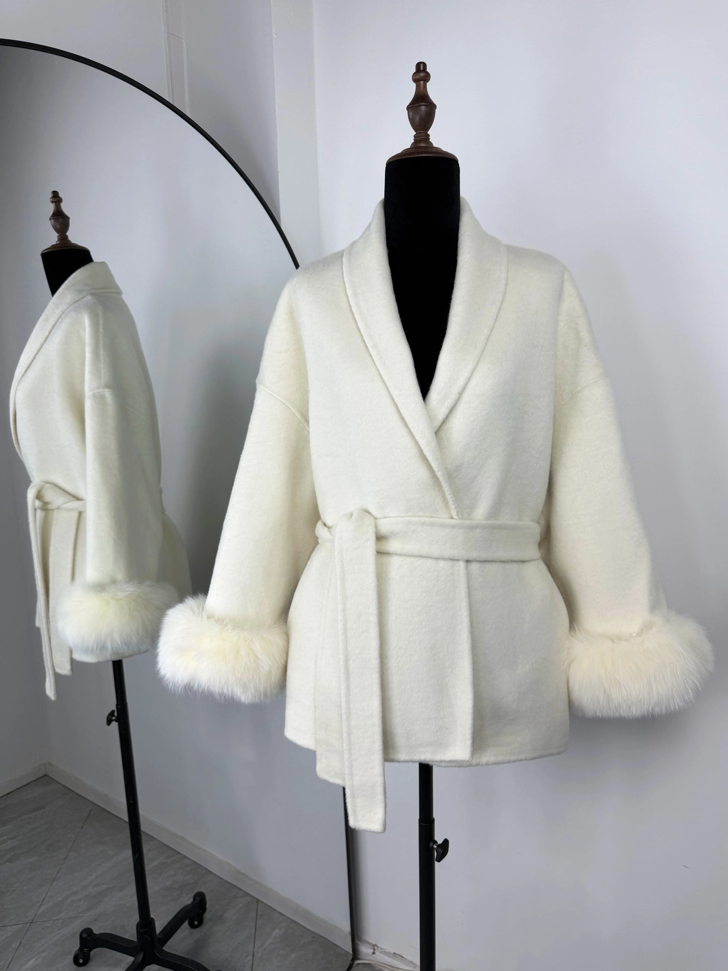 Women's Fox Fur Woolen Short Coat – Double-Sided Wool