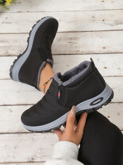 Women's Fleece-Lined Winter Snow Boots – Warm Mid-Top Zip