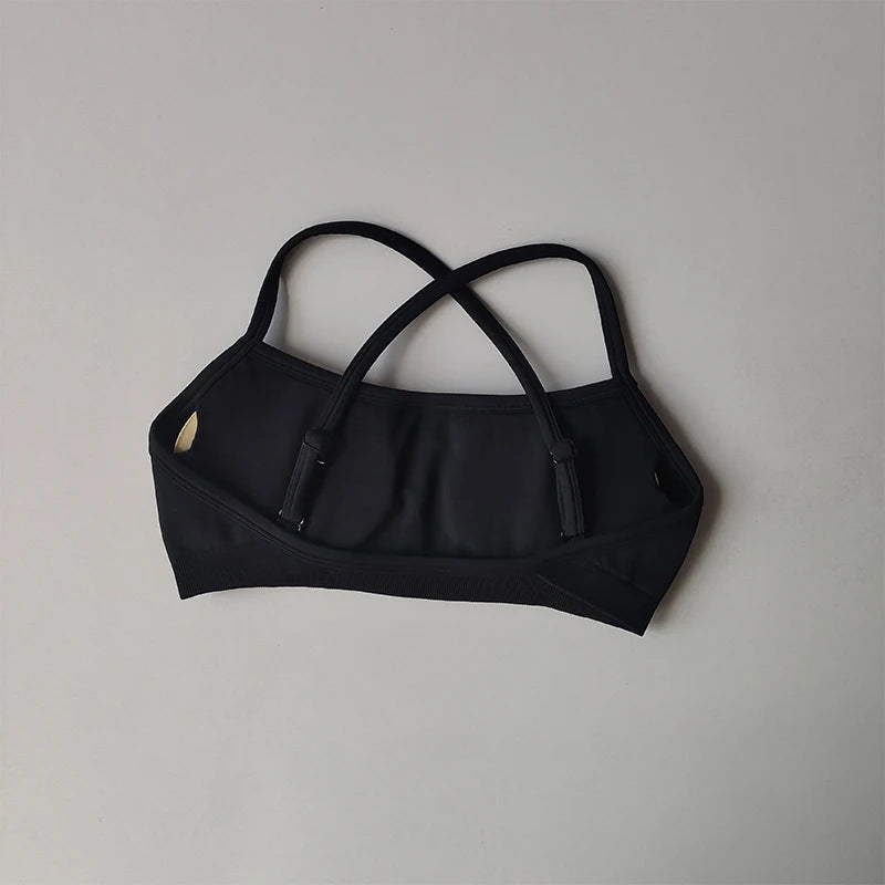 Seamless Cross-Back Sports Bra Women Shockproof Gathering Yoga Crop Top