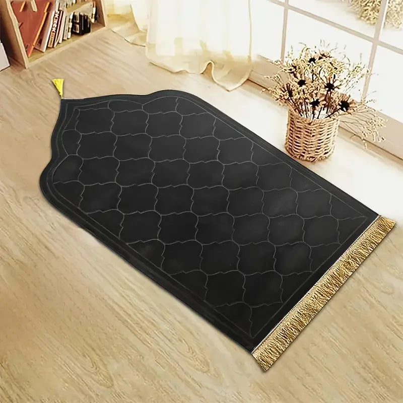 Islamic Prayer Rug with Tassels – Thick Soft Flannel, Anti-Slip