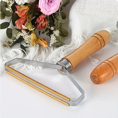 Pet Hair Remover Brush with Wooden Handle – Reusable Lint Roller for Dog & Cat Hair