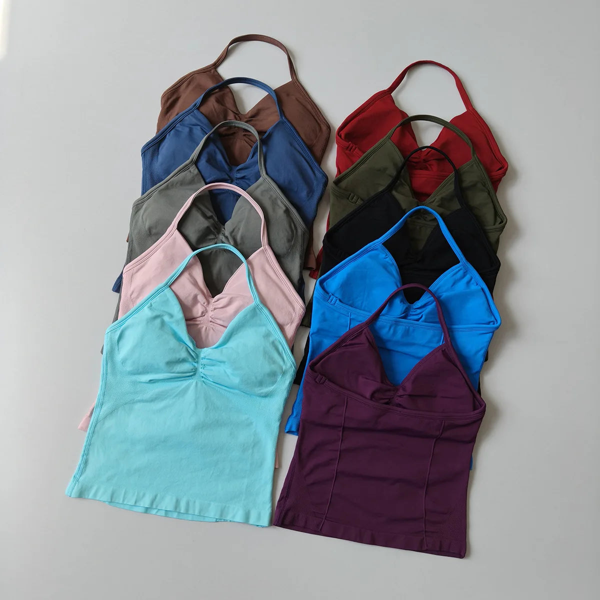 Women's Strappy Backless Crop Top & Scrunch Shorts Set – Gym Yoga Activewear