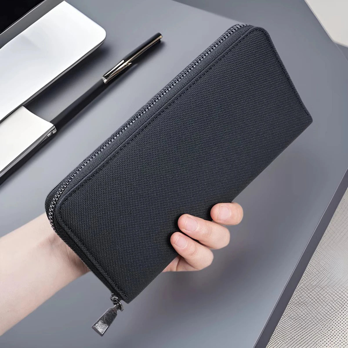 Men's Large Capacity Canvas Zipper Wallet