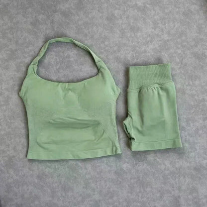 Women's 2-Piece Seamless Workout Set – Backless Tank Top & Scrunch Shorts