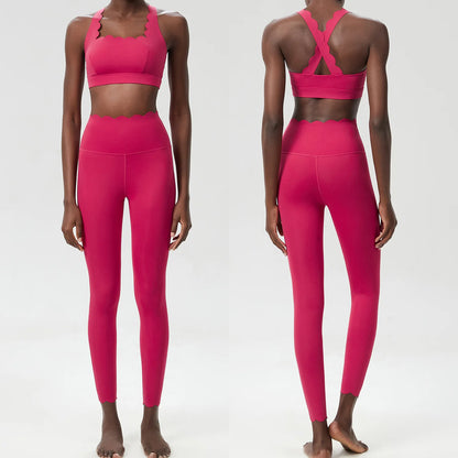 Women's 2-Piece Yoga Set – Scallop Sports Bra & High-Waist Leggings