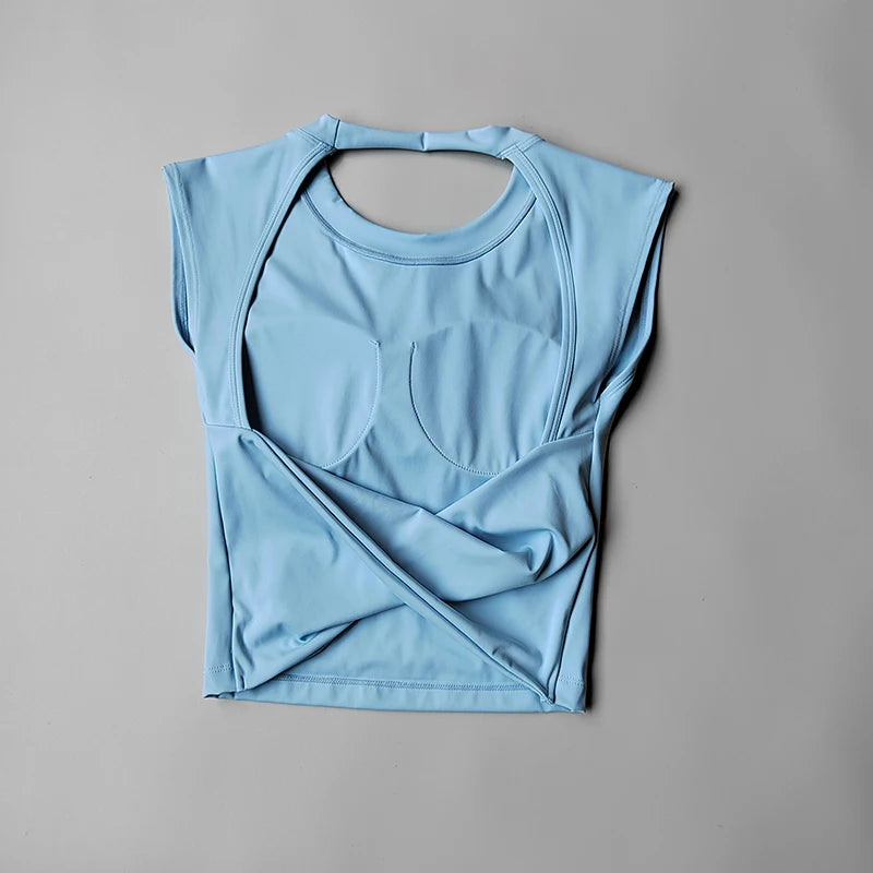 Women's Backless Yoga Crop Top – Built-In Chest Pad Sports Tee