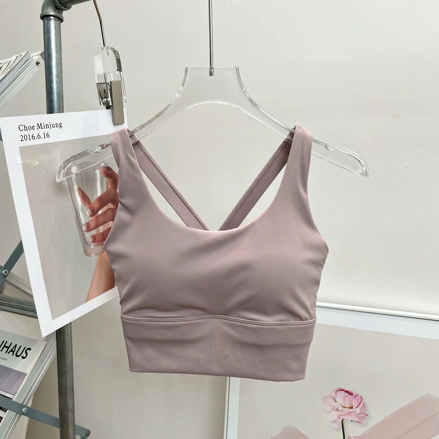 High-Impact Sports Bra – Shockproof Fitness Bra with Built-In Cup
