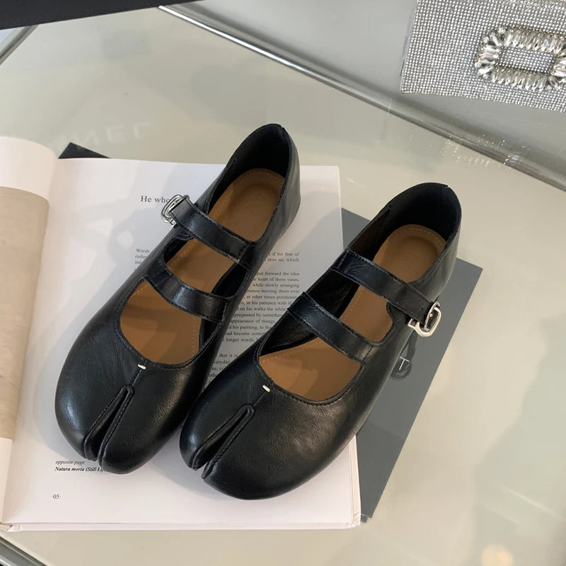 Split Toe Mary Jane Flats – Women's Soft Leather Tabi Shoes