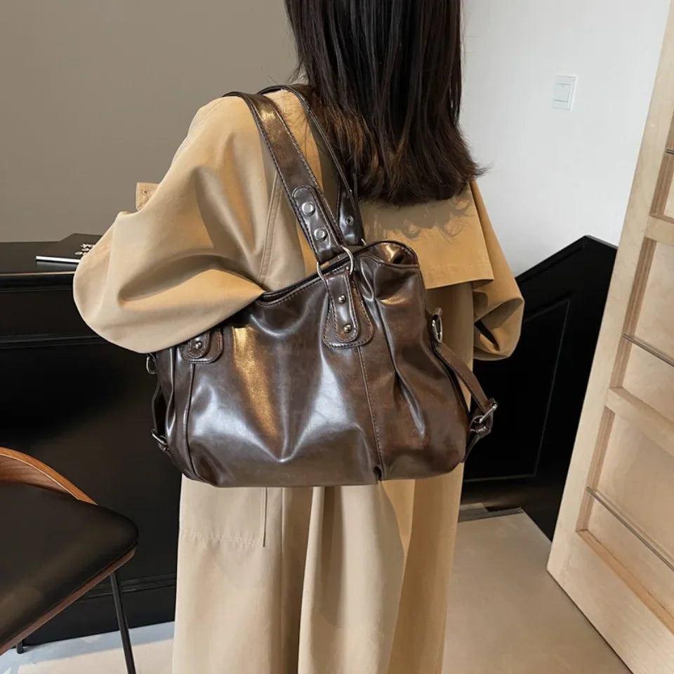 Retro Leather Shoulder Bag – Large Capacity Women's Crossbody Tote