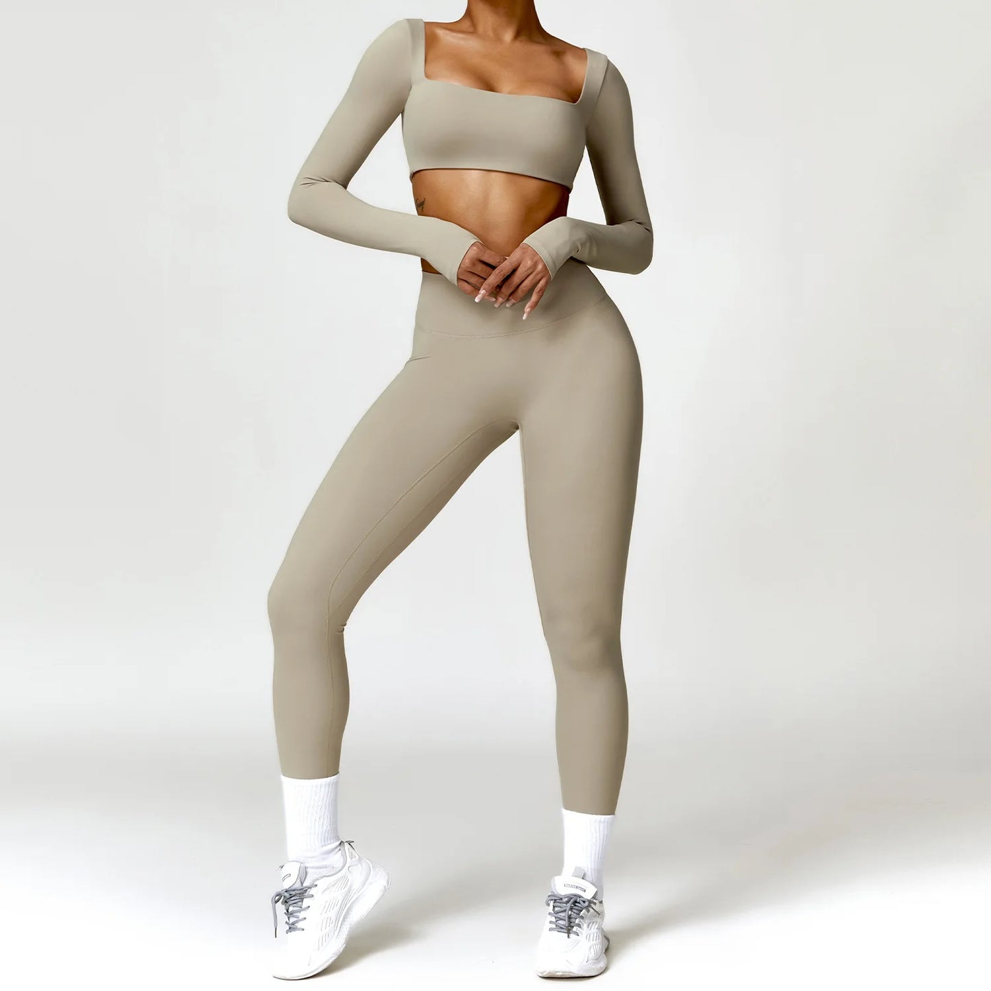 Women's 2-Piece Yoga Set – Long Sleeve Crop Top & Shorts