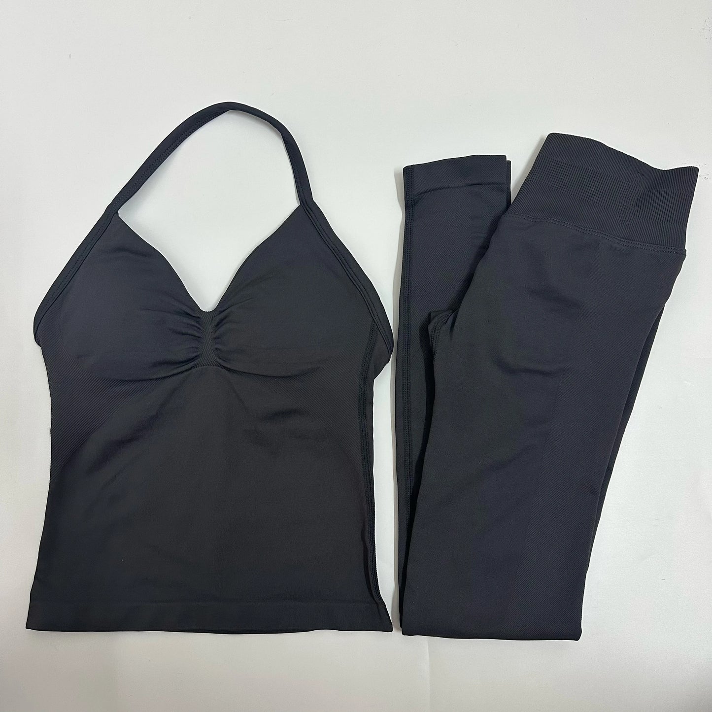Women's 2-Piece Yoga Set – Backless Tank Top & Scrunch Leggings