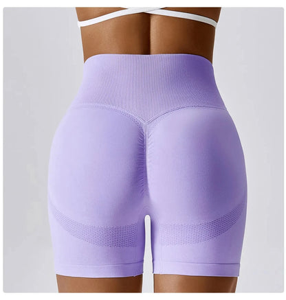 Women's Seamless High-Waist Scrunch Shorts