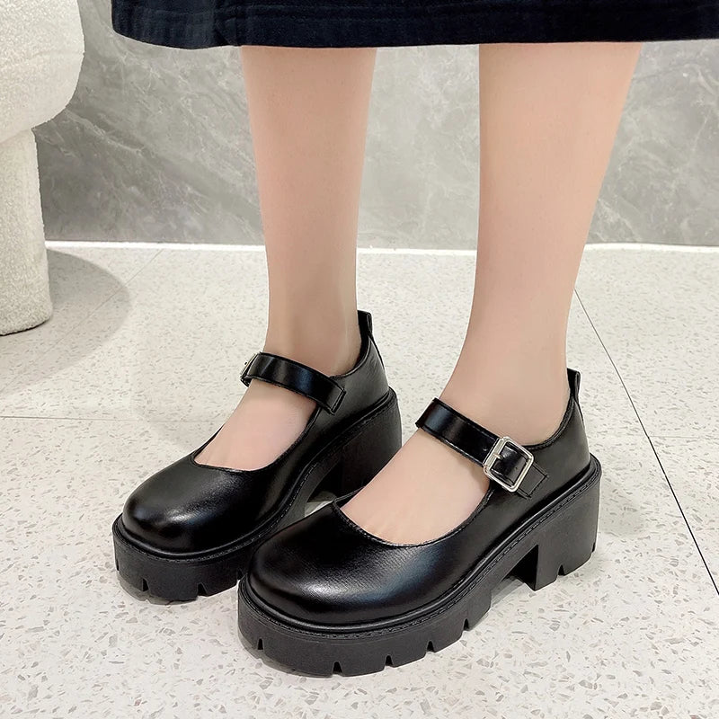 Platform Mary Jane Pumps – Buckle Strap Block Heel