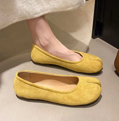 Split Toe Tabi Flat Loafers for Women – Soft Leather Mary Jane Flats