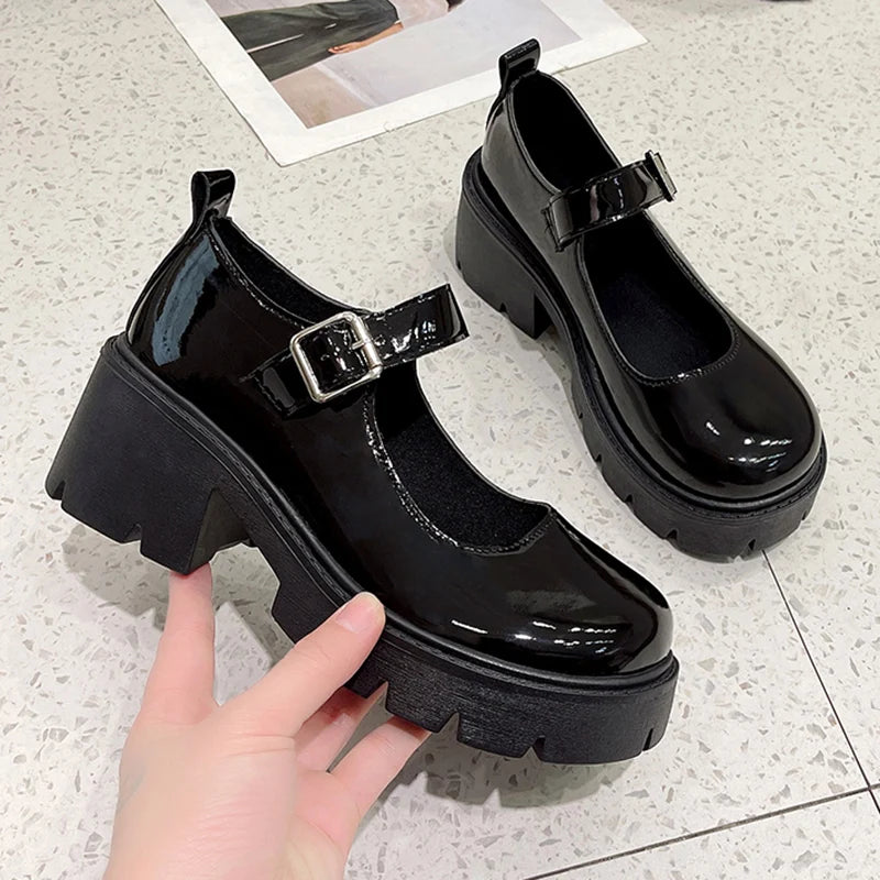 Platform Mary Jane Pumps – Buckle Strap Block Heel