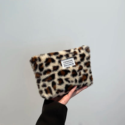 Leopard Print Plush Makeup Bag – Large Capacity Travel Cosmetic Pouch