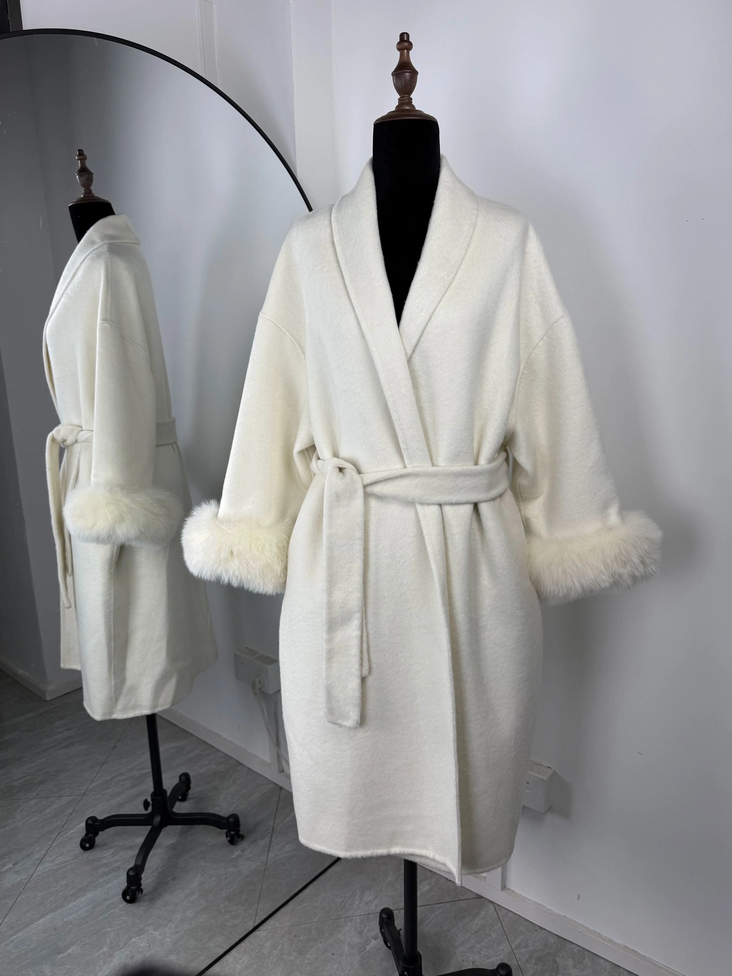 Women's Fox Fur Woolen Short Coat – Double-Sided Wool