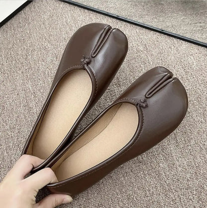Split Toe Tabi Flat Loafers for Women – Soft Leather Mary Jane Flats