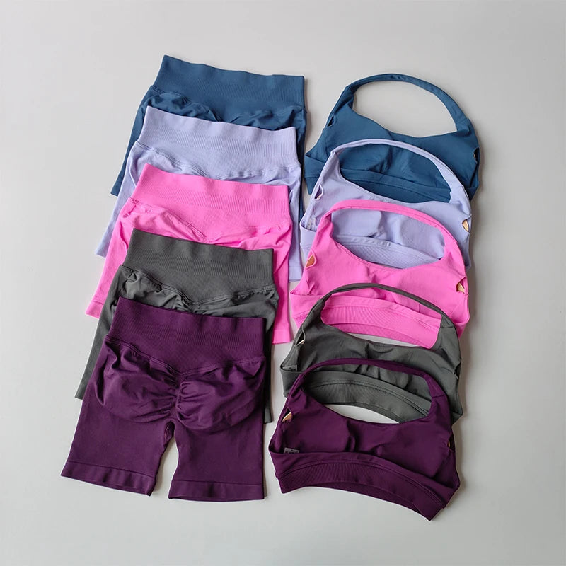 Women's Halter Neck Sports Bra & Scrunch Butt Shorts Set – 2-Piece Activewear