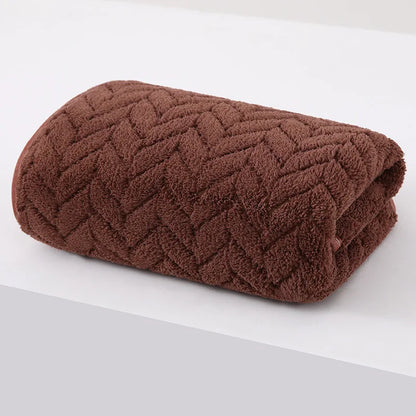 Thick Coral Velvet Bath Towel – Soft, Absorbent & Quick-Dry