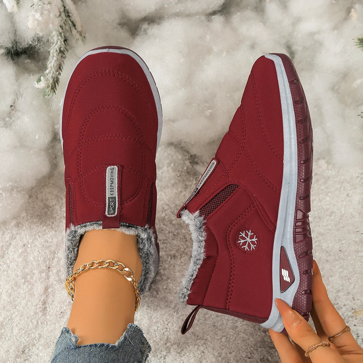 Women's Fleece-Lined Winter Snow Boots Slip-On Warm Casual Shoes